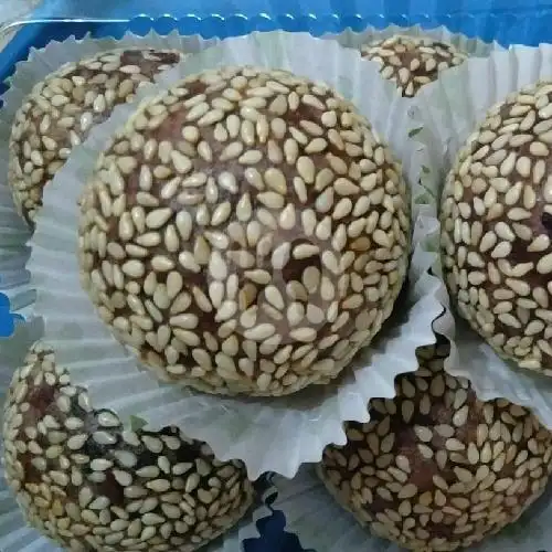 Gambar Makanan Onde-Onde Ungu Bu Poer 3