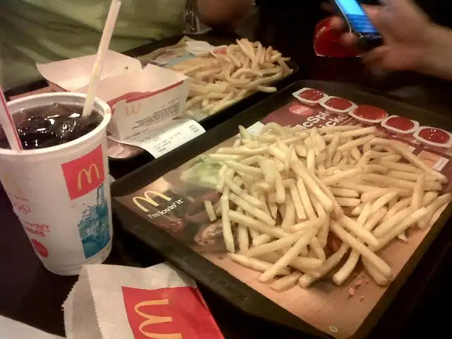 Gambar Makanan McDonald's 15