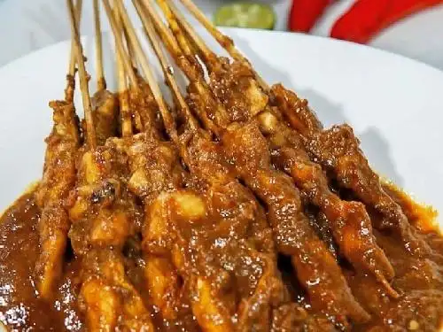 Kedai Ayam Telor Suramadu Sate Ayam Madura Cak Endek, Srikuncorok