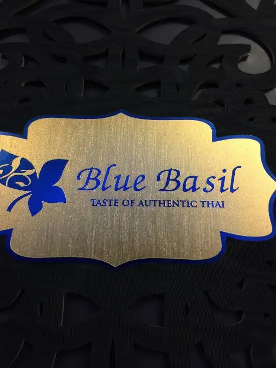 Gambar Makanan Blue Basil 9