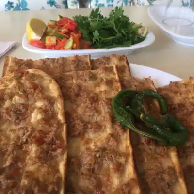 miss etliekmek pide solonu