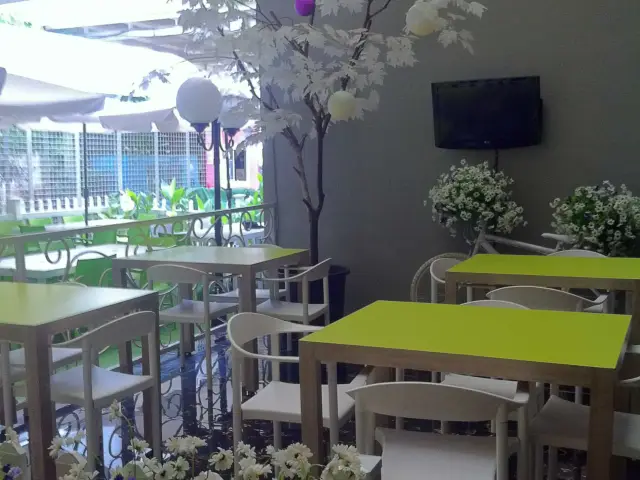 Gambar Makanan Restoran Bunga Bunga - Hotel Bunga Bunga 7