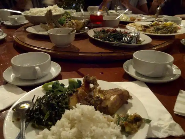 Gambar Makanan Jambo Resto & Bar,Royal Safari Garden Hotel 16