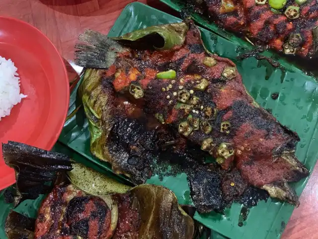 Ikan Bakar Street Food Photo 9