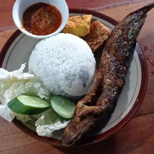 Gambar Makanan Ayam Geprek, Seblak & Aneka Camilan Mandablu, Jalaksana 11