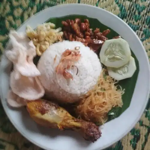 Gambar Makanan Nasi Uduk, Ketupat Sayur, Mbah Narto, Ngaglik 6