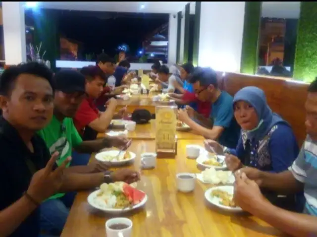 Gambar Makanan Aamdani Restaurant 9