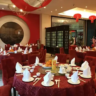 Nu Er Hong Restaurant