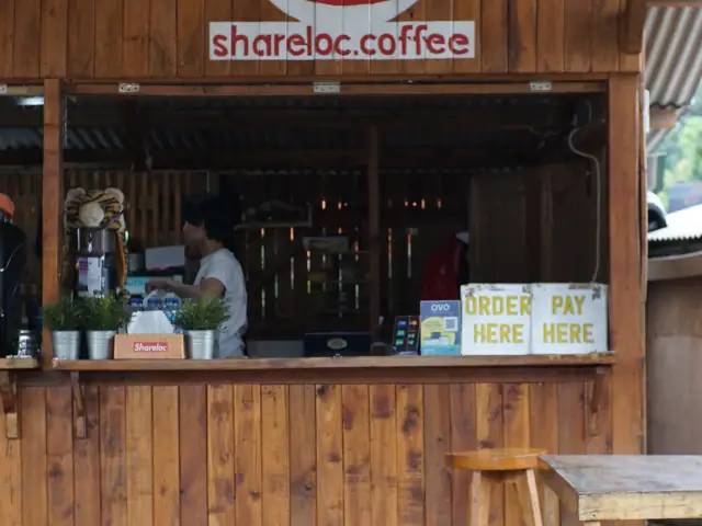 Gambar Makanan Shareloc Coffee 11