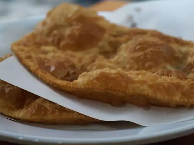 Kırım Çiğ Börek ve Mantı'nin yemek ve ambiyans fotoğrafları 3