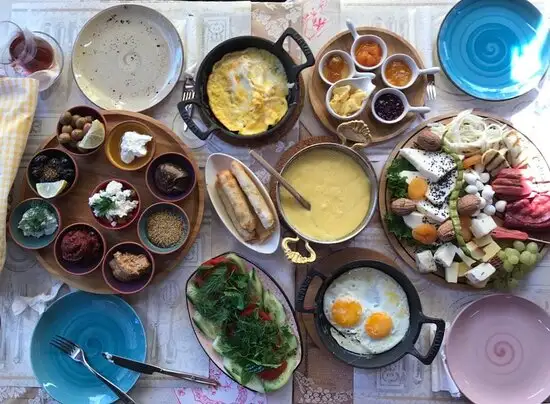 Zeynepp Cafe & Patisserie'nin yemek ve ambiyans fotoğrafları 4