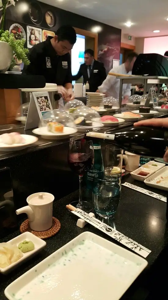 Hai! Sushi'nin yemek ve ambiyans fotoğrafları 16