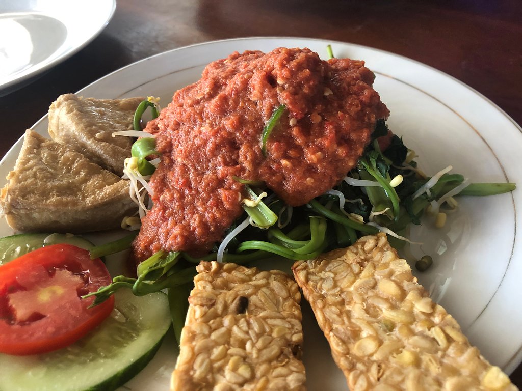 Fish Bones Warung terdekat Restoran dan Tempat Makan Seafood terdekat