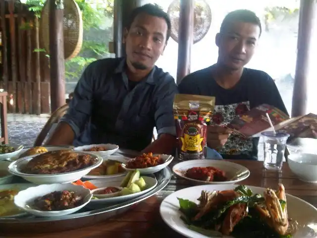 Gambar Makanan Warung Rumoh Aceh 12