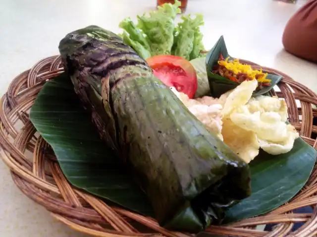 Gambar Makanan Alam Sari Restaurant Karawang Barat 6
