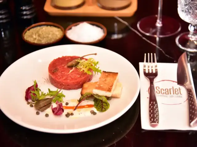 Scarlet Steakhouse Lounge & Bar'nin yemek ve ambiyans fotoğrafları 23