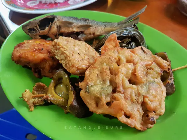 Gambar Makanan Warung Nasi Ibu Imas 4