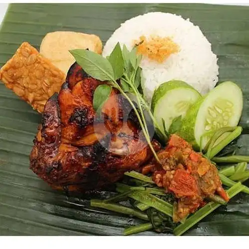 Gambar Makanan Kepiting Nampar Dan Ayam Bakar / Goreng, Jatipadang 11