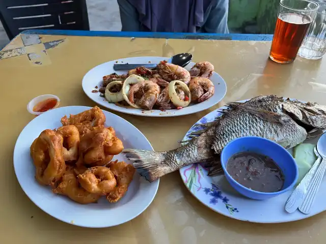 Medan Ikan Bakar Teluk Muruh Food Photo 7