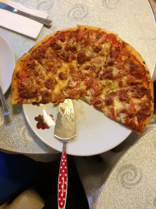 Ozi Pizza and Pasta'nin yemek ve ambiyans fotoğrafları 34