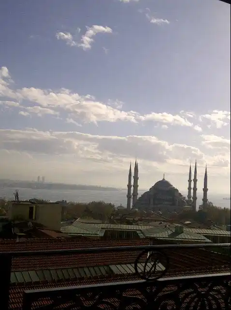 Rast Hotel İstanbul/ROOF