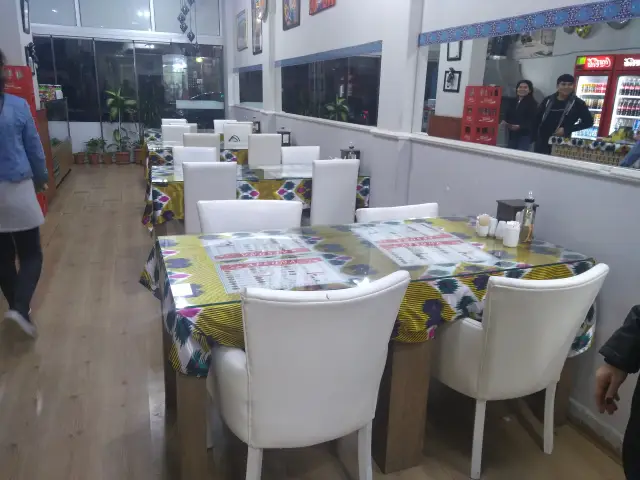 Afsona Ozbek Restaurant'nin yemek ve ambiyans fotoğrafları 3