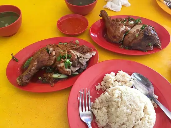 Nasi Ayam Gemas Mustafah