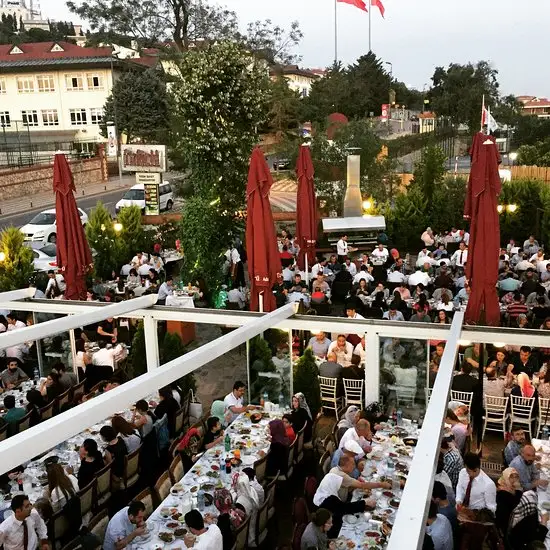 Taşköprü Adana Kebapçısı'nin yemek ve ambiyans fotoğrafları 1