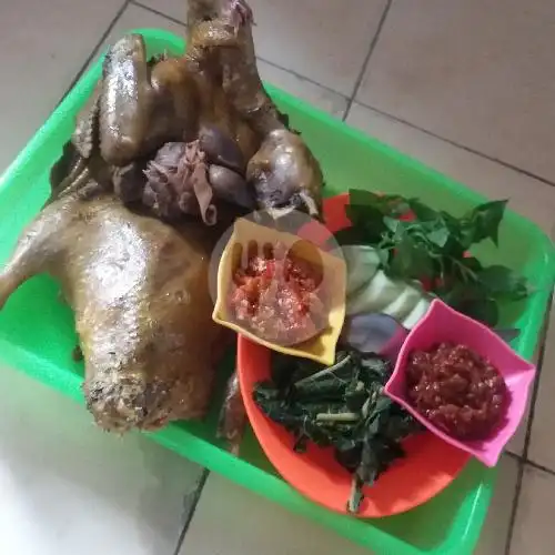 Gambar Makanan Bebek Goreng Umar Plenteng, Sanden 9