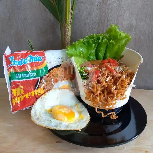 Gambar Makanan Indomie Tumis dan Nasi Goreng Zafa, Trihanggo 2