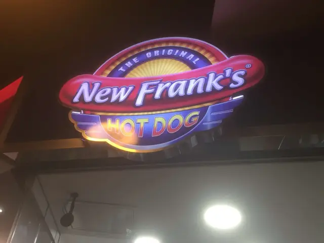 New Frank's Hot Dog'nin yemek ve ambiyans fotoğrafları 39