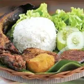 Gambar Makanan Warung Pecel Lele Rizki 9