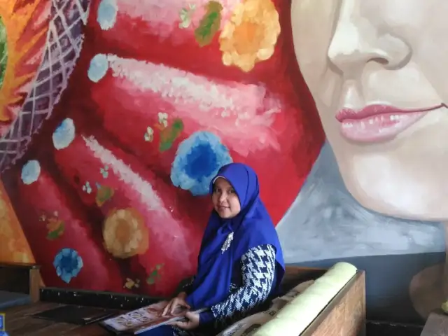 Gambar Makanan ICON 05 Coffee Resto 2