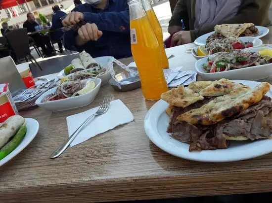 Nazım usta Hacıbayram donercisi'nin yemek ve ambiyans fotoğrafları 7