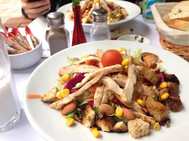 Müessese Ortaköy Cafe-Restaurant-Kahvaltı'nin yemek ve ambiyans fotoğrafları 16