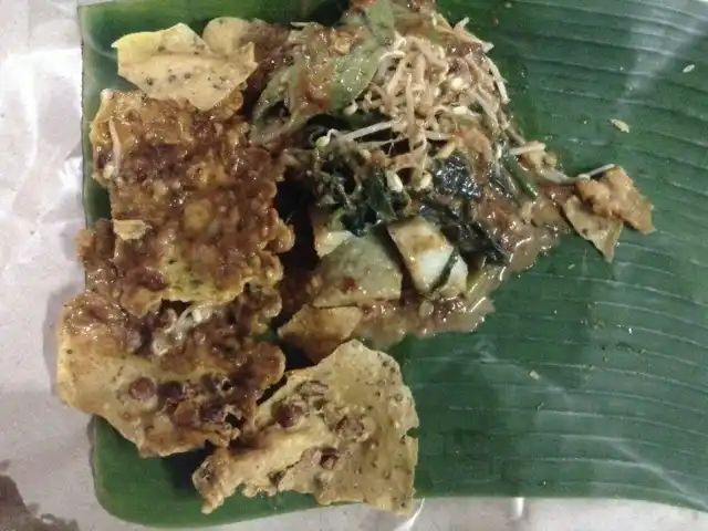 Gambar Makanan Jajan Pasar (Klanting) & Lontong Pecel ,Seberang BNI - Mojokerto 5