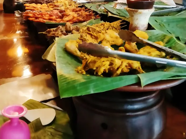 Gambar Makanan Warung Nasi Ampera 4