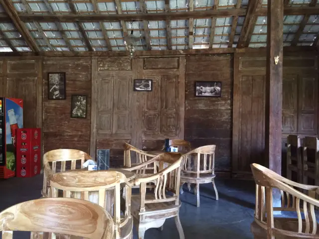 Gambar Makanan Warung Gula Bali - The Joglo 4