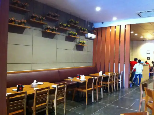 Gambar Makanan Lao's Resto 12