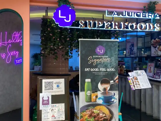 La Juiceria Superfood Cafe Food Photo 3