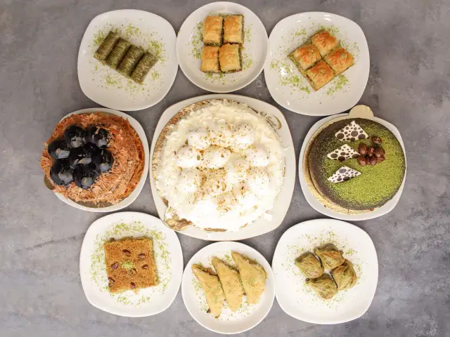 Seyidoğlu Baklava & Pasta & Cafe'nin yemek ve ambiyans fotoğrafları 1