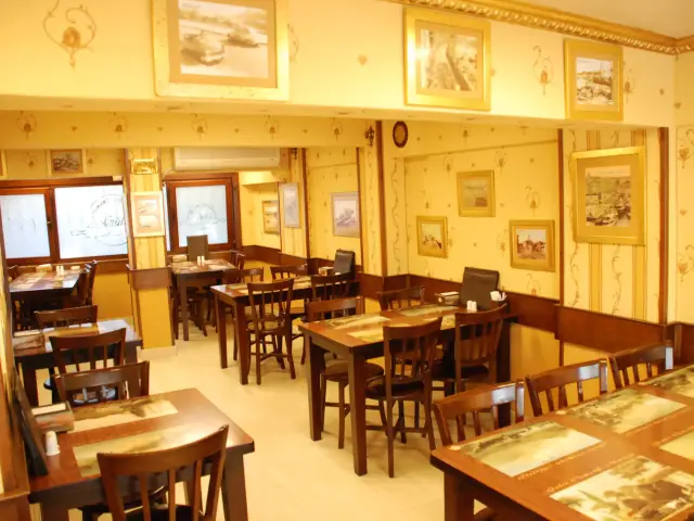 Güler Osmanlı Mutfağı'nin yemek ve ambiyans fotoğrafları 2