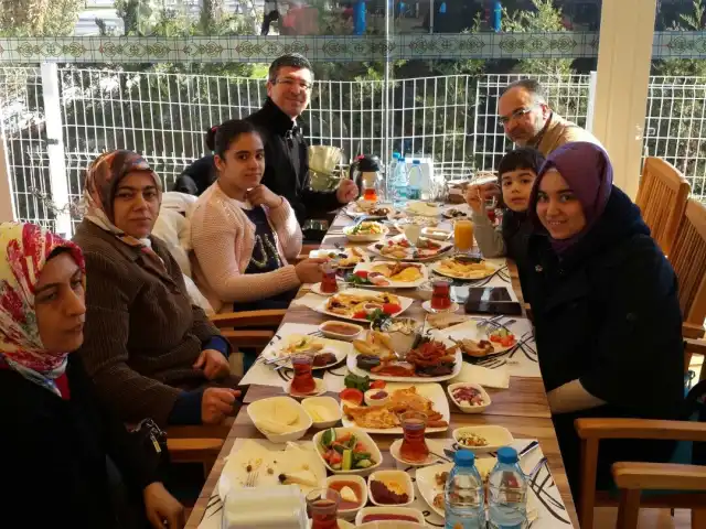 Gebura Cafe'nin yemek ve ambiyans fotoğrafları 4