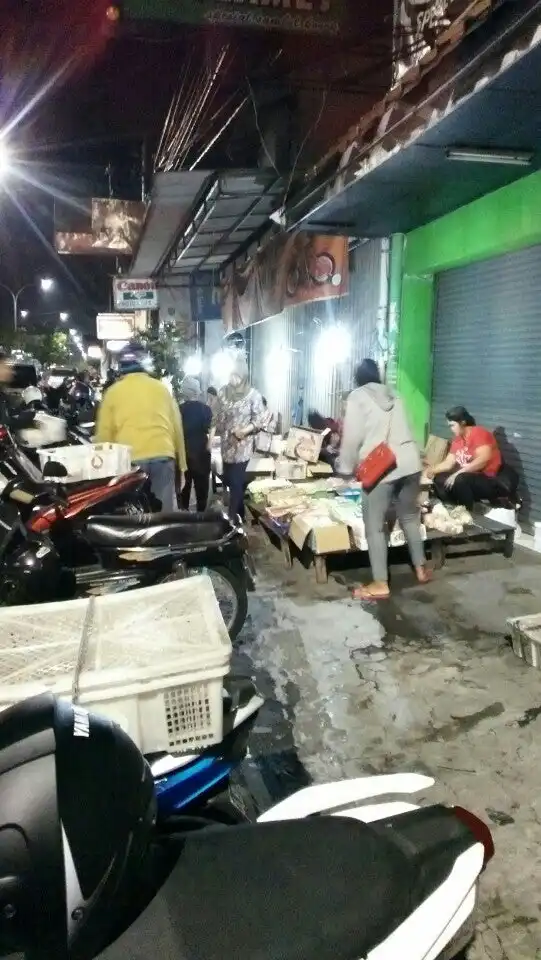 Gambar Makanan Pusat Jajanan Pasar Jalan Magelang 2