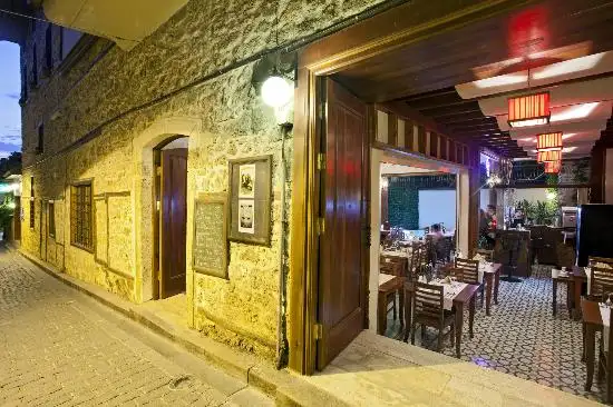 Mediterra Art Restaurant'nin yemek ve ambiyans fotoğrafları 20