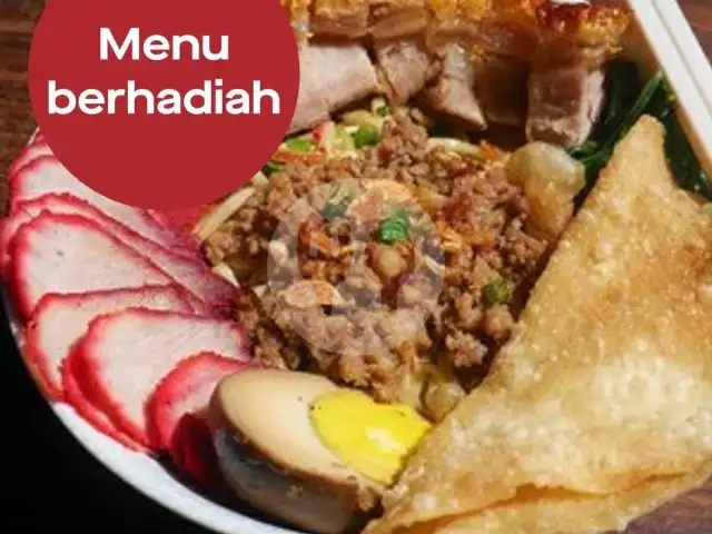 Gambar Makanan Bakmie Babi Hauce, Tangkuban Perahu 3