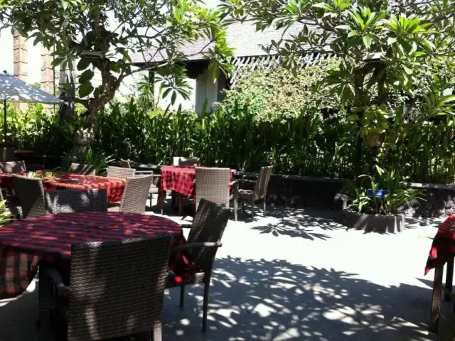 Gambar Makanan Cafe Dedapoer - The Oasis Lagoon Sanur 4