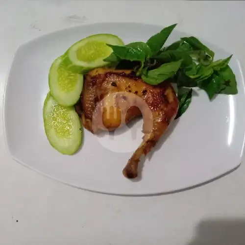 Gambar Makanan Ayam Bakar Bu Ana, Cibeber 3