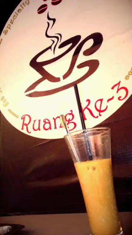 Gambar Makanan Ruang ke-3 Coffee Artisan 16