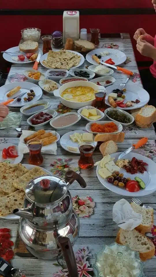 Asri Basri Restaurant'nin yemek ve ambiyans fotoğrafları 11